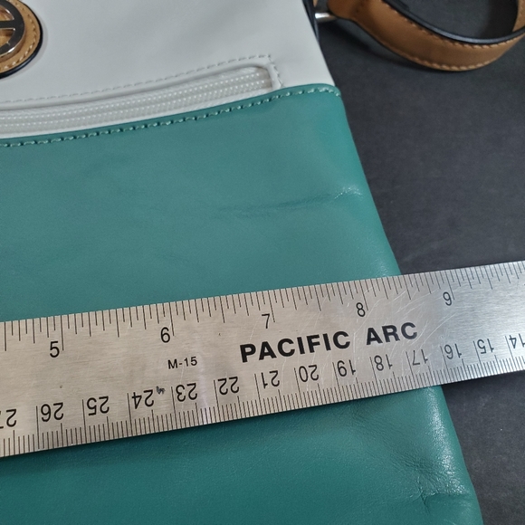 Giani Bernini Glazed Leather Crossbody Bag - Picture 8 of 12